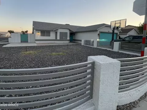 8619 W Cypress St, Phoenix, AZ 85037