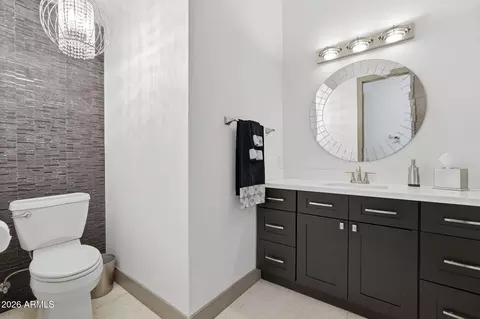 Bath - 3422 N 60th St, Phoenix, AZ 85018 photo 4 of 4