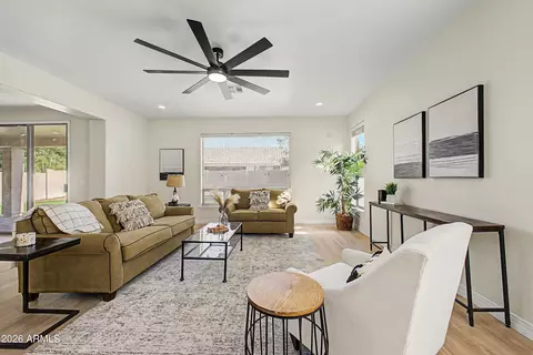 Living - 1391 E Bluebird Dr, Gilbert, AZ 85297 photo 2 of 4