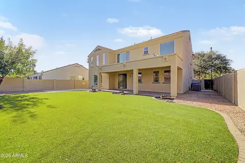 Exterior - 1391 E Bluebird Dr, Gilbert, AZ 85297 photo 2 of 5