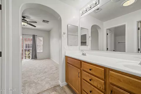 Bath - 4749 E Thunderheart Trl #103, Gilbert, AZ 85297 photo 1 of 4