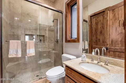 Bath - 3000 E Thunder Pt, Payson, AZ 85541 photo 3 of 5