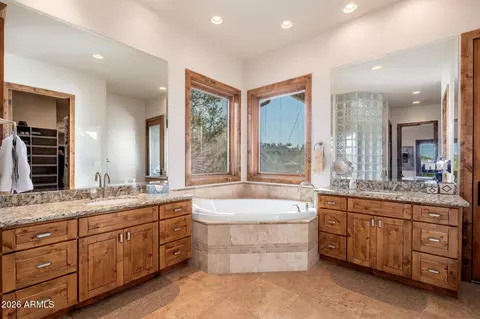 Bath - 3000 E Thunder Pt, Payson, AZ 85541 photo 2 of 5