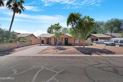1242 S 80th St, Mesa, AZ 85209