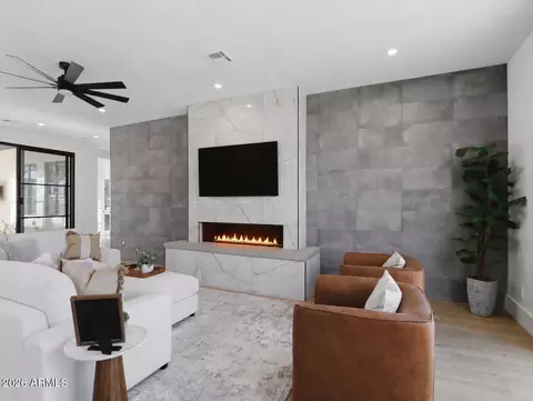 Living - 4317 E Campbell Ave, Phoenix, AZ 85018 photo 3 of 8