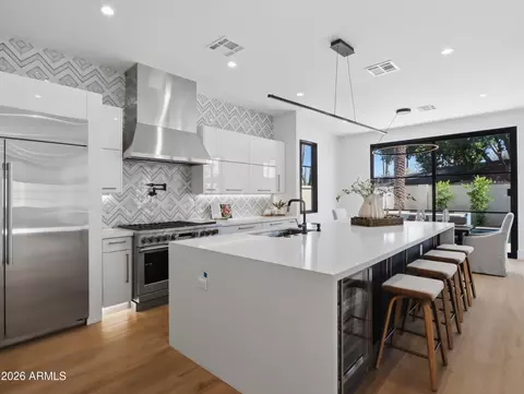 Kitchen - 4317 E Campbell Ave, Phoenix, AZ 85018 photo 1 of 5