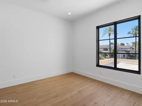 Bedroom - 4317 E Campbell Ave, Phoenix, AZ 85018 photo 5 of 7