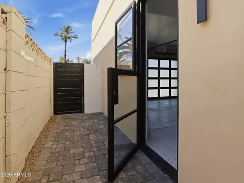 Exterior - 4317 E Campbell Ave, Phoenix, AZ 85018 photo 12 of 14