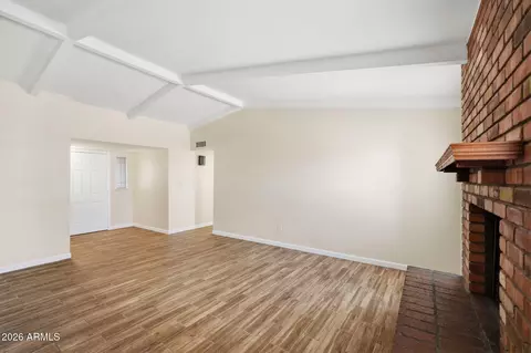 Living - 324 W Scott Ave, Gilbert, AZ 85233 photo 1 of 4