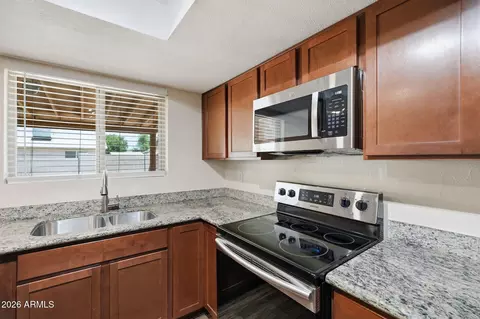 Kitchen - 324 W Scott Ave, Gilbert, AZ 85233 photo 4 of 4