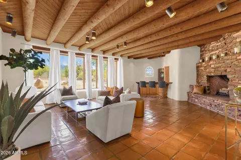 6249 E Old Paint Trl, Cave Creek, AZ 85331