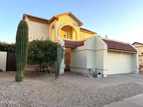 413 E Kristal Way, Phoenix, AZ 85024