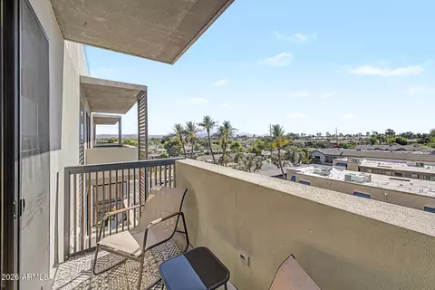 Exterior - 2300 E Campbell Ave #406, Phoenix, AZ 85016 photo 2 of 6
