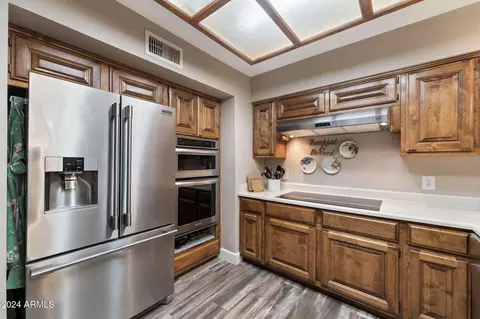 Kitchen - 5130 E Superstition Blvd, Apache Junction, AZ 85119 photo 1 of 2