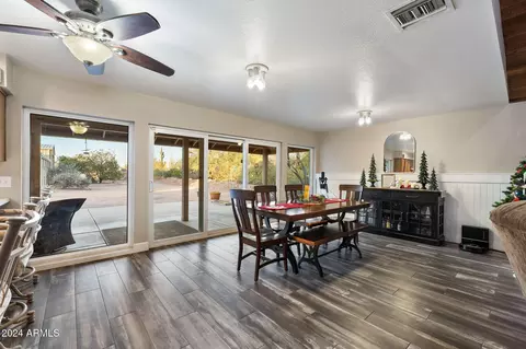 Dining - 5130 E Superstition Blvd, Apache Junction, AZ 85119 photo 1 of 1
