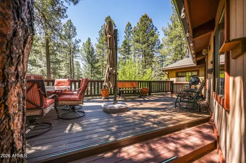 17420 S Shadow Rock Pl, Munds Park, AZ 86017