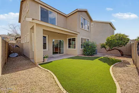 Exterior - 4238 E Betsy Ln, Gilbert, AZ 85296 photo 3 of 5