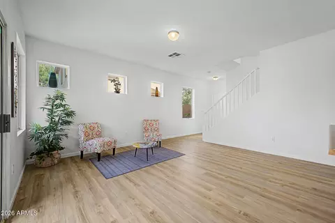 Living - 4238 E Betsy Ln, Gilbert, AZ 85296 photo 2 of 3