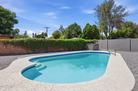 Exterior - 4646 E Vernon Ave, Phoenix, AZ 85008 photo 6 of 10