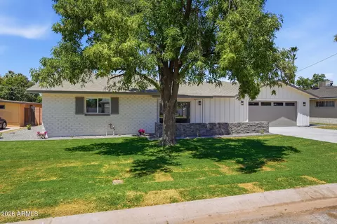 Exterior - 4646 E Vernon Ave, Phoenix, AZ 85008 photo 2 of 10