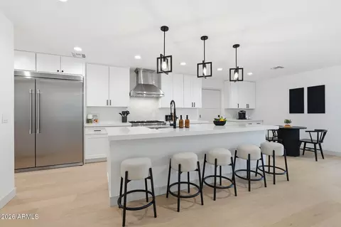 Kitchen - 4646 E Vernon Ave, Phoenix, AZ 85008 photo 1 of 6