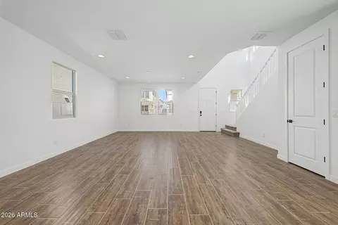 Living - 10269 S Cave Spring Trl, Apache Junction, AZ 85120 photo 3 of 3