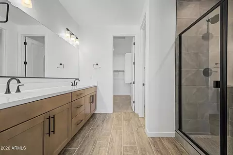 Bath - 10269 S Cave Spring Trl, Apache Junction, AZ 85120 photo 2 of 4