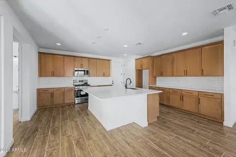 Kitchen - 10269 S Cave Spring Trl, Apache Junction, AZ 85120 photo 1 of 4