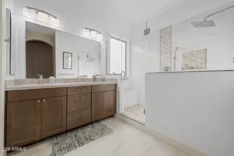 Bath - 1100 Elgin St, Gilbert, AZ 85295 photo 1 of 5