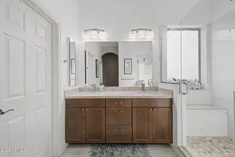 Bath - 1100 Elgin St, Gilbert, AZ 85295 photo 2 of 5