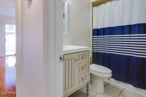 Bath - 926 N Date --, Mesa, AZ 85201 photo 1 of 4