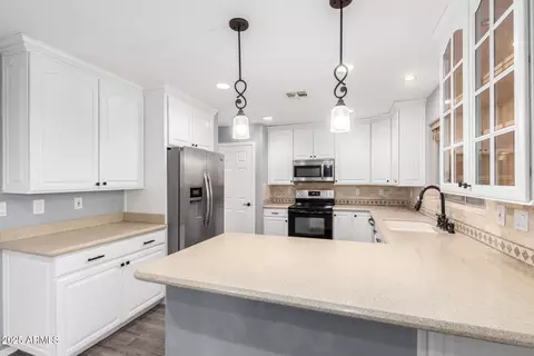 Kitchen - 3444 E Flamingo Ct, Gilbert, AZ 85297 photo 2 of 4