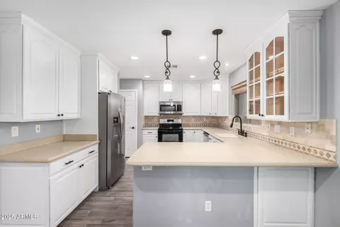 Kitchen - 3444 E Flamingo Ct, Gilbert, AZ 85297 photo 3 of 4