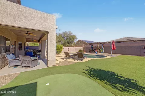 893 W Torrey Pines Blvd, Casa Grande, AZ 85122