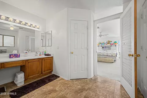 Entry Way - 3159 W Matthew Dr, Phoenix, AZ 85027 photo 2 of 4
