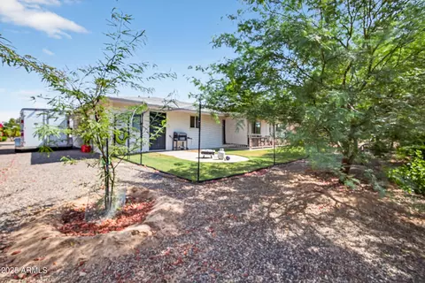 Exterior - 5847 E Duncan St, Mesa, AZ 85205 photo 16 of 21