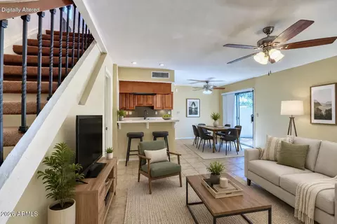 Living - 4809 Euclid Ave #2, Phoenix, AZ 85044 photo 2 of 3
