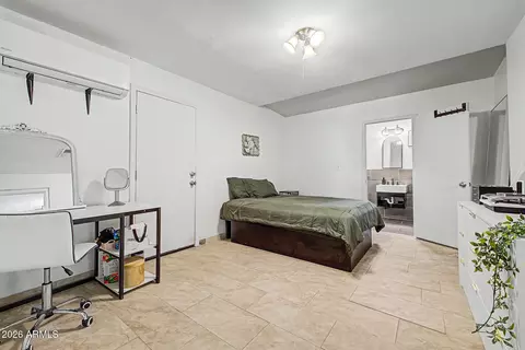 Bedroom - 17432 N 20th St, Phoenix, AZ 85022 photo 1 of 9