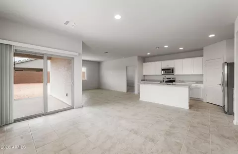 Living - 25636 W Trumbull Rd, Buckeye, AZ 85326 photo 3 of 4