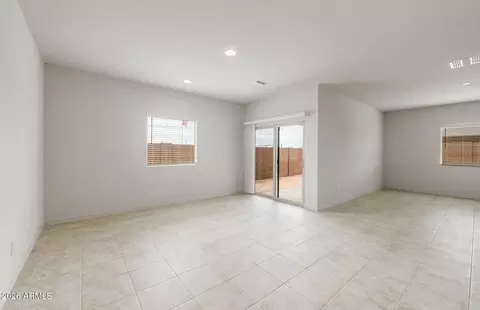 Living - 25636 W Trumbull Rd, Buckeye, AZ 85326 photo 2 of 4