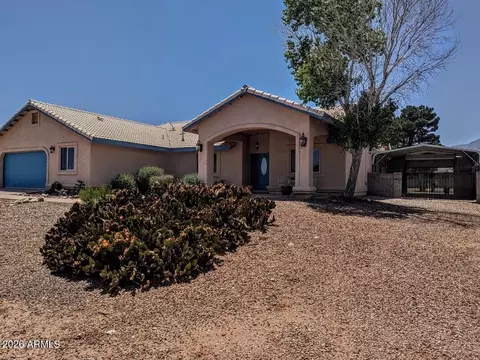 9090 S Tequila Sunrise Rd, Hereford, AZ 85615