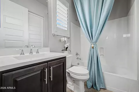 Bath - 10628 E Stearn Ave, Mesa, AZ 85212 photo 3 of 5