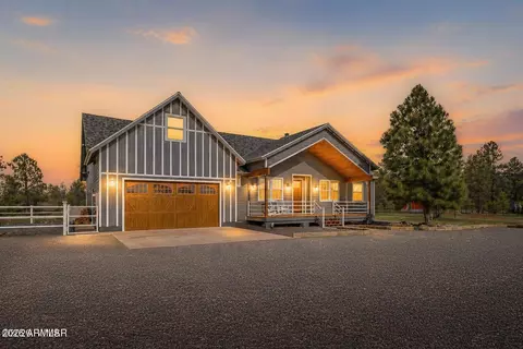 93659361 Mountain Meadow Ln, Lakeside, AZ 85929