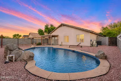 1740 E Francisco Dr, Phoenix, AZ 85042