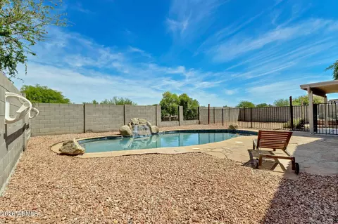 Exterior - 1740 E Francisco Dr, Phoenix, AZ 85042 photo 10 of 12