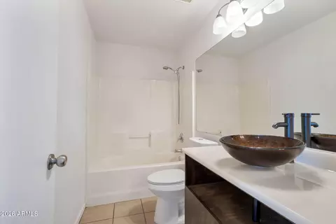 Bath - 1740 E Francisco Dr, Phoenix, AZ 85042 photo 5 of 5