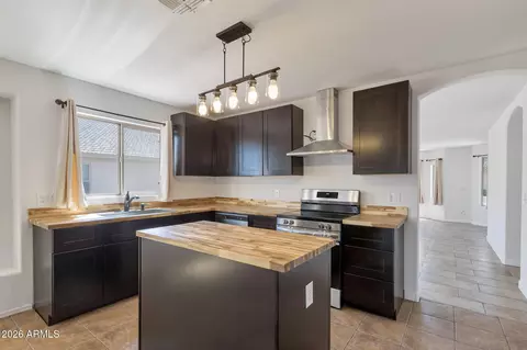 Kitchen - 1740 E Francisco Dr, Phoenix, AZ 85042 photo 1 of 1