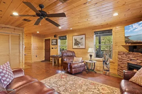 Living - 2092 E Lance Dr, Payson, AZ 85541 photo 1 of 2