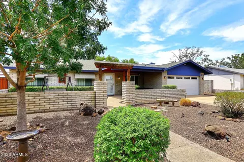 12218 N 50th Ave, Glendale, AZ 85304