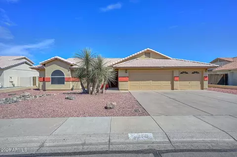 8758 W Bloomfield Rd, Peoria, AZ 85381